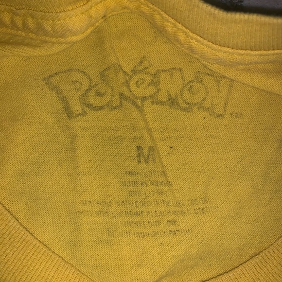 Pokémon Pikachu T shirt - Picture 2 of 2